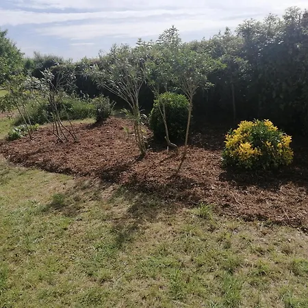 Maison De La Vallee Périgny