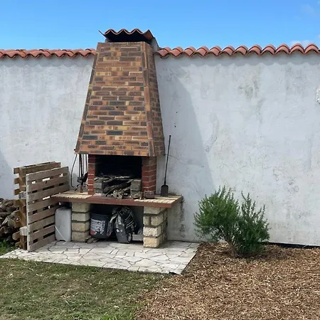 Maison De La Vallee * Périgny